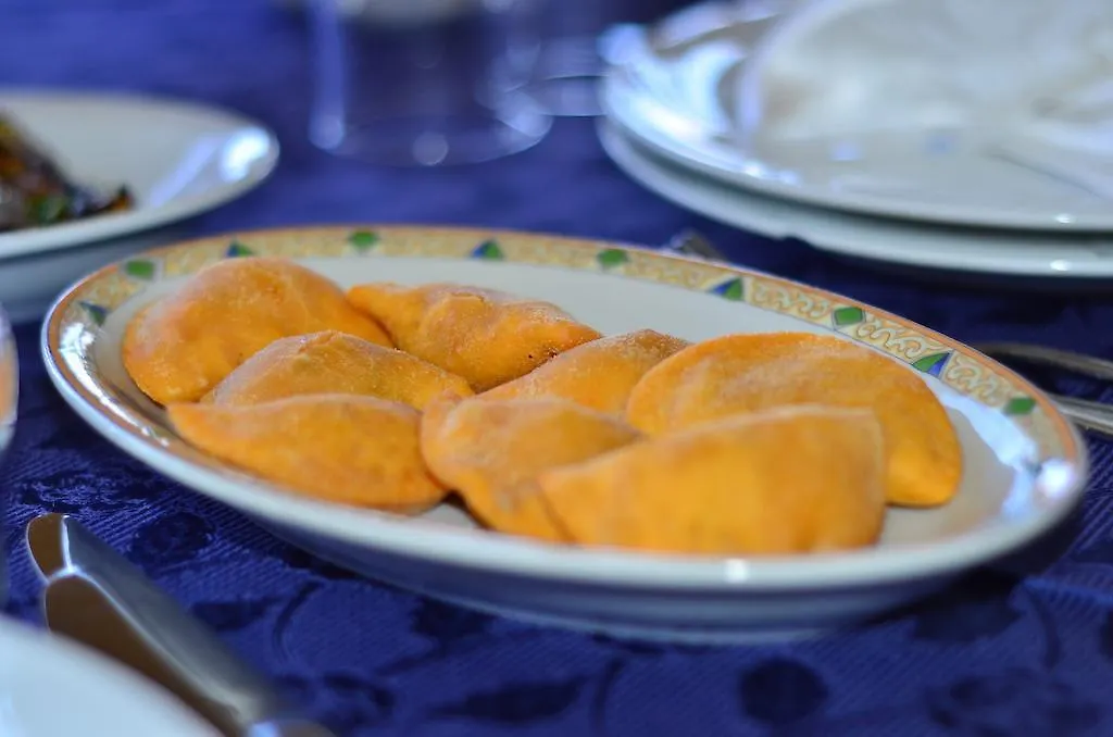 *** Hotell Albergo Ristorante Pizzeria Monte Arcosu Uta Italien